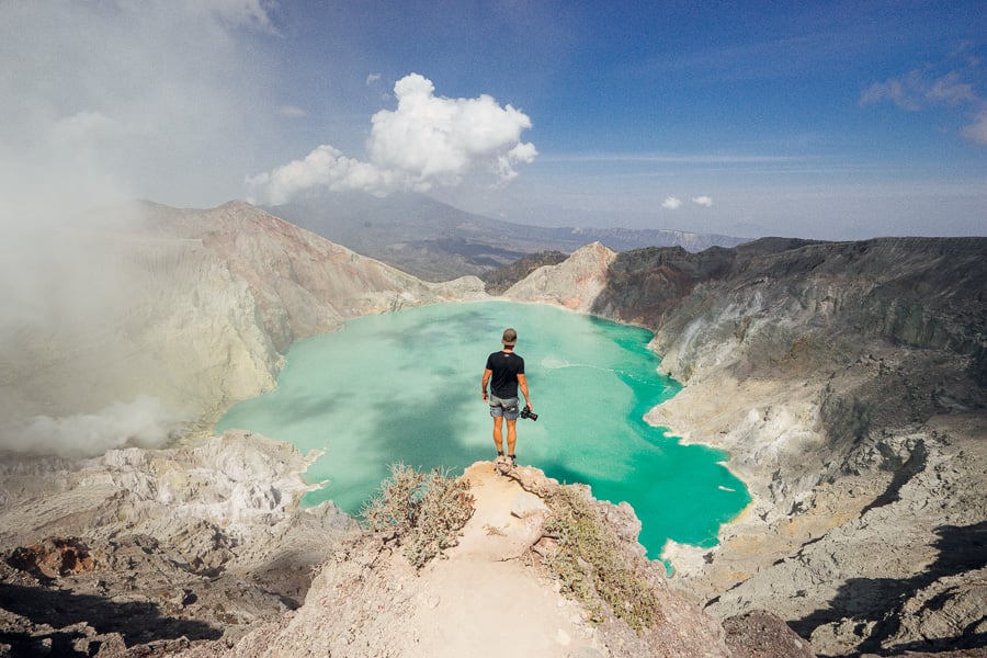 IJEN CRATER TREK AND THE BLUE FLAME IN EAST JAVA